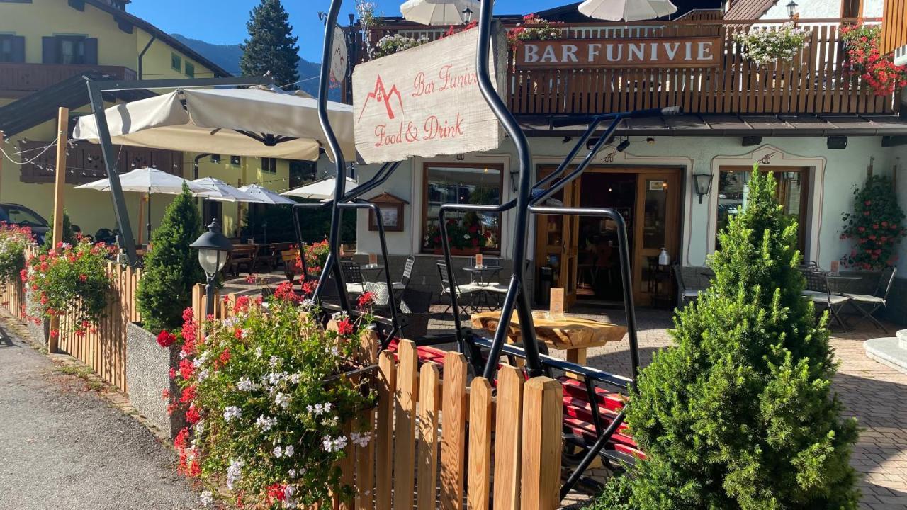 Casteluce Hotel Funivie Pinzolo Exterior photo
